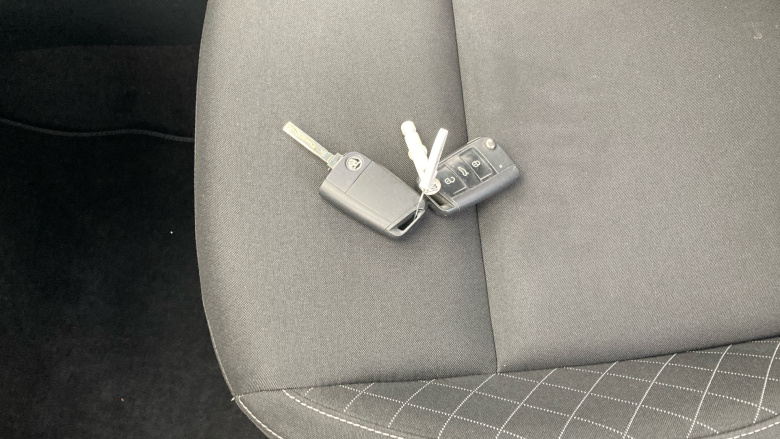 Skoda Karoq 1.5 TSI SE Technology 5dr DSG Petrol Estate